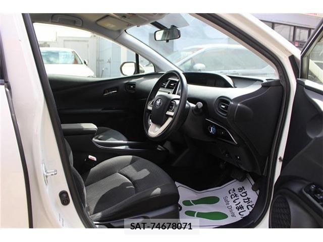 Toyota PRIUS 2016-12 4372377-23