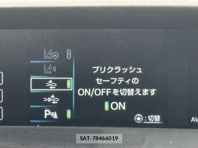 Toyota PRIUS 2016-11 4423284-13