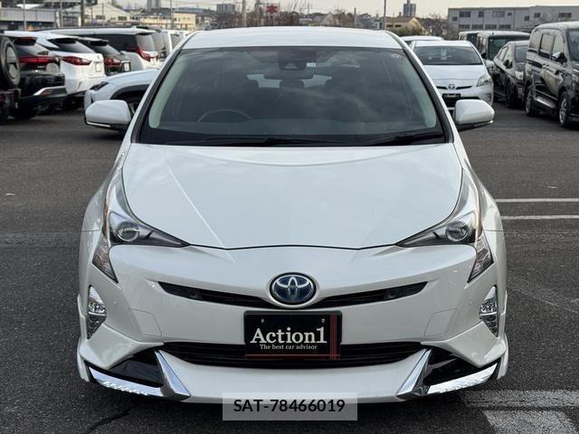 Toyota PRIUS 2016-11 4423284-1