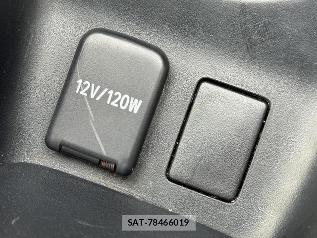 Toyota PRIUS 2016-11 4423284-23