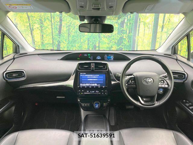 Toyota PRIUS 2020-06 4599520-1