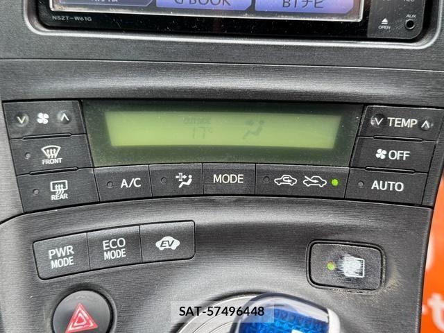 Toyota PRIUS 2011-06 4599657-18