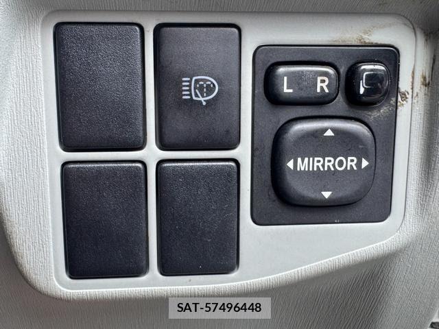 Toyota PRIUS 2011-06 4599657-23