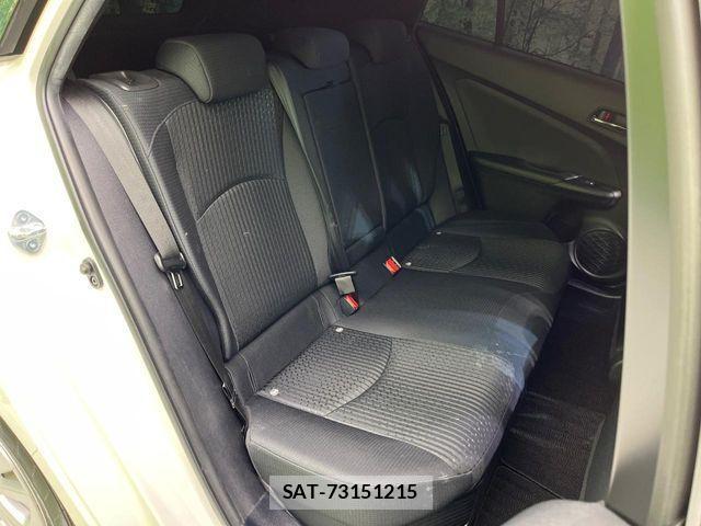 Toyota PRIUS 2017-03 4599544-8