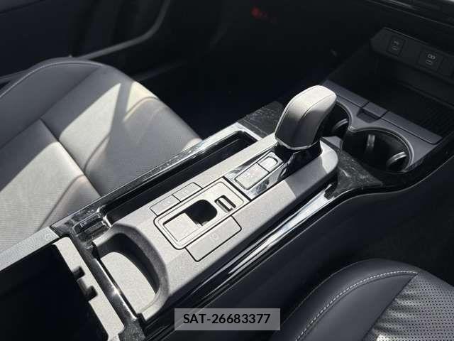 Toyota PRIUS 2023-05 4599480-18