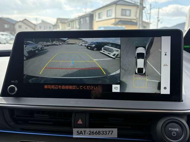 Toyota PRIUS 2023-05 4599480-1