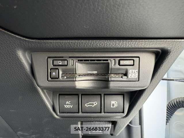 Toyota PRIUS 2023-05 4599480-2