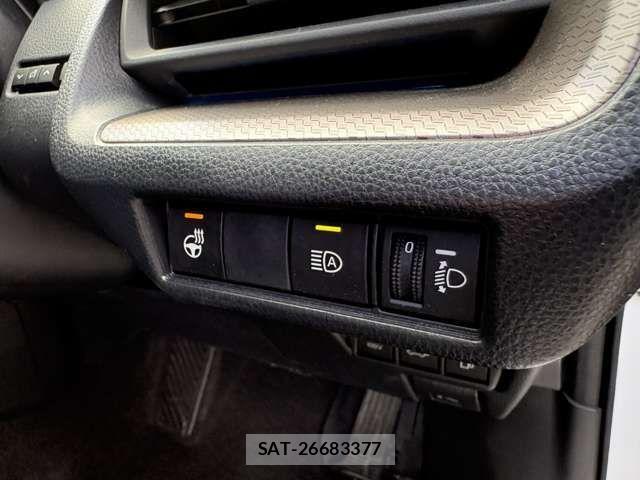 Toyota PRIUS 2023-05 4599480-7