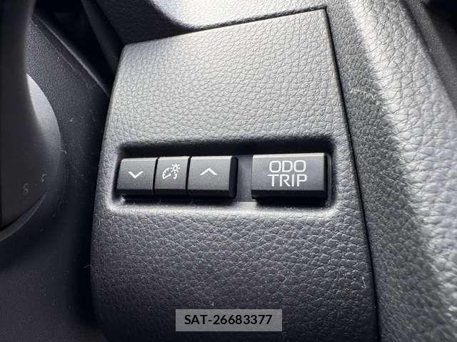 Toyota PRIUS 2023-05 4599480-8