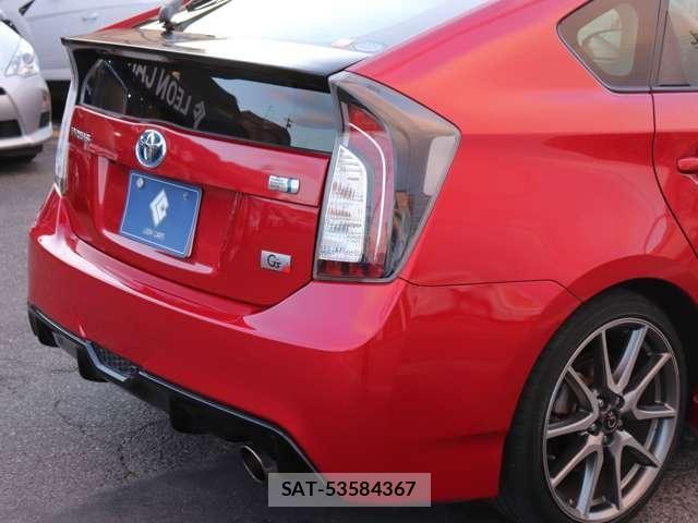 Toyota PRIUS 2015-05 4599639-13
