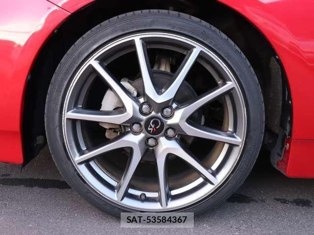 Toyota PRIUS 2015-05 4599639-15