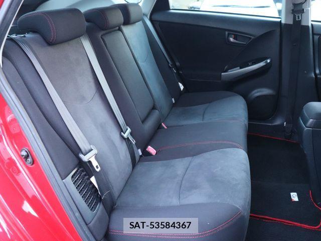 Toyota PRIUS 2015-05 4599639-26