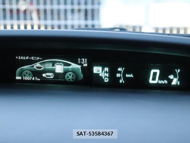 Toyota PRIUS 2015-05 4599639-28