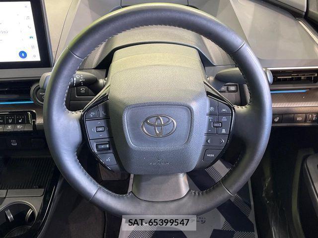Toyota PRIUS 2024-04 4640404-9