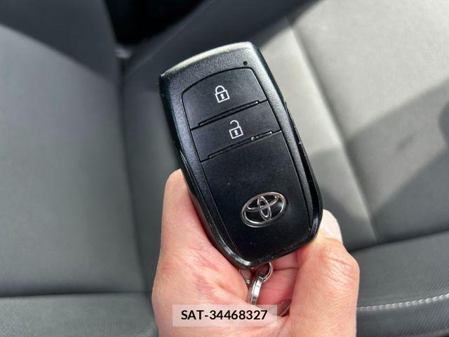 Toyota PRIUS 2023-03 4640422-13