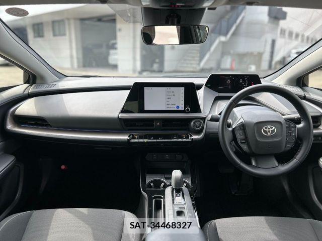 Toyota PRIUS 2023-03 4640422-1