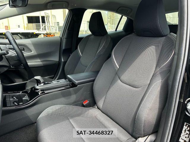 Toyota PRIUS 2023-03 4640422-22