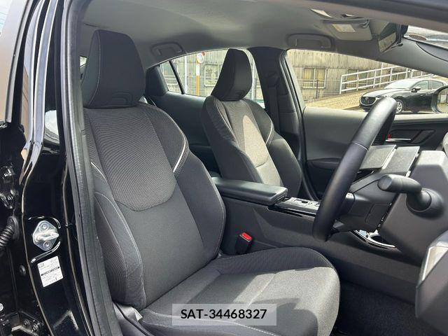 Toyota PRIUS 2023-03 4640422-3