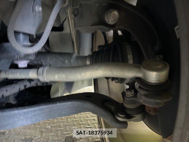 Toyota PRIUS 2017-02 4640436-19