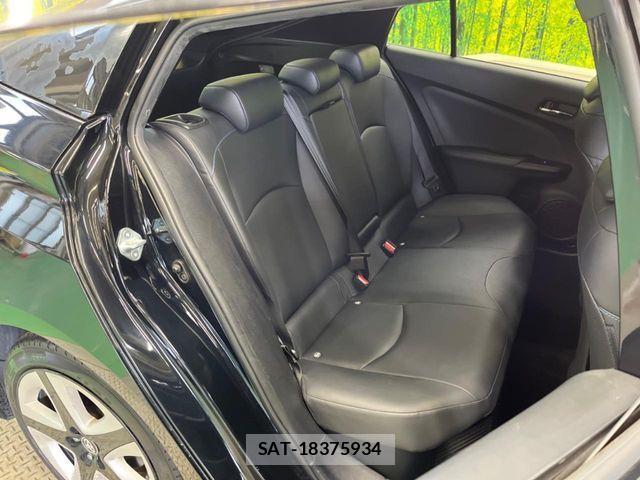 Toyota PRIUS 2017-02 4640436-8