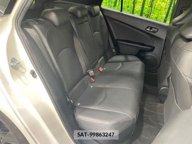 Toyota PRIUS 2016-06 4756974-9