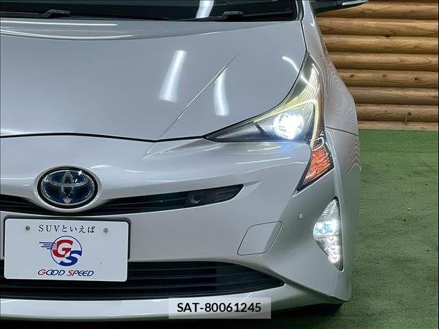 Toyota PRIUS 2016-02 4756979-9
