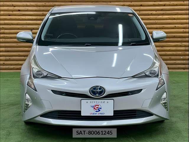 Toyota PRIUS 2016-02 4756979-16