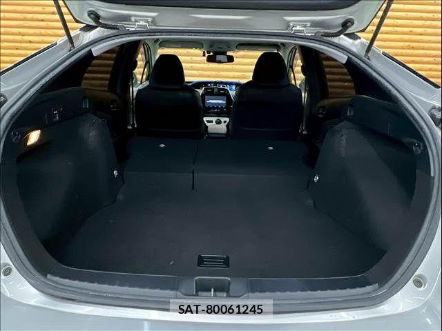 Toyota PRIUS 2016-02 4756979-19