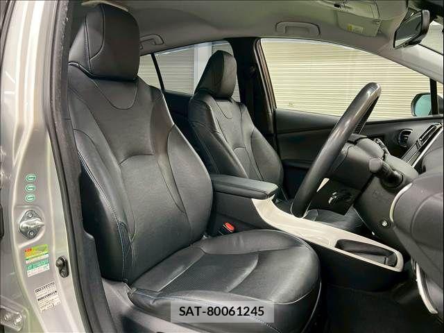 Toyota PRIUS 2016-02 4756979-7