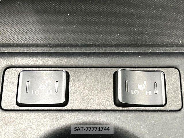 Toyota PRIUS 2021-07 4756907-10