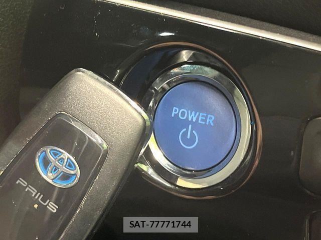 Toyota PRIUS 2021-07 4756907-12