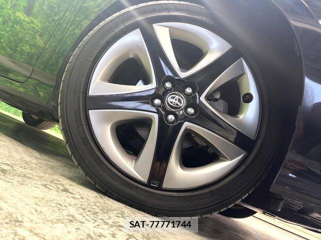 Toyota PRIUS 2021-07 4756907-13