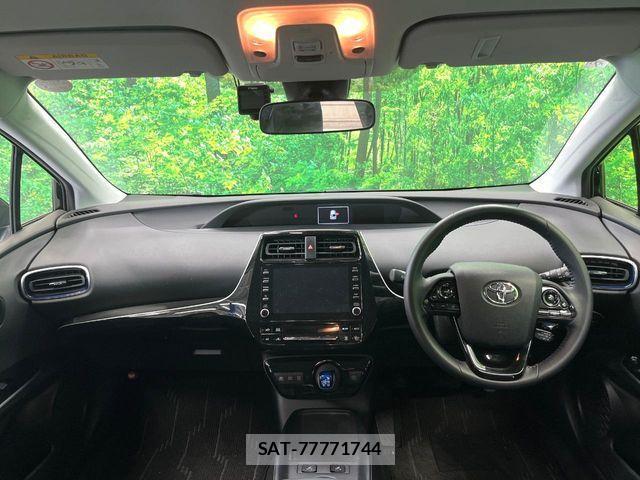 Toyota PRIUS 2021-07 4756907-1