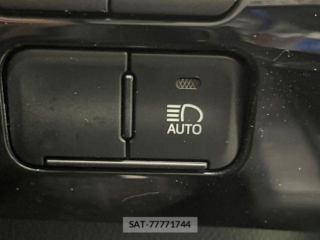 Toyota PRIUS 2021-07 4756907-6