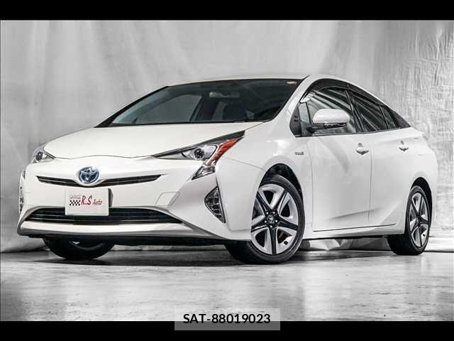 Toyota PRIUS 2016-09 4977595-0