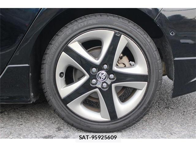 Toyota PRIUS 2019-02 4977490-21