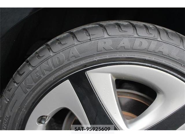 Toyota PRIUS 2019-02 4977490-23