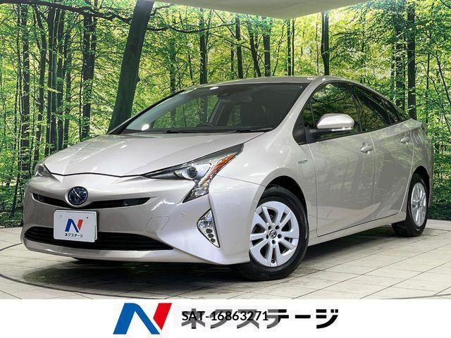 Toyota PRIUS 2018-09 4977718-0