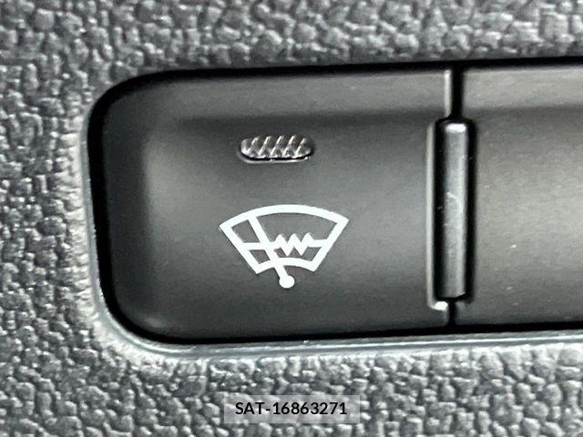 Toyota PRIUS 2018-09 4977718-5