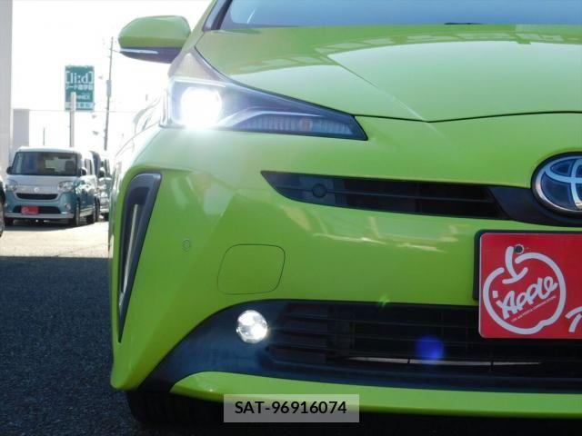 Toyota PRIUS 2018-12 4977556-27
