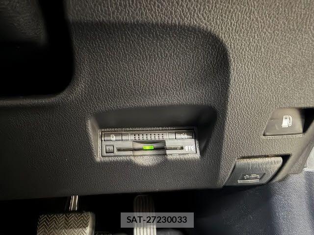 Toyota PRIUS 2016-01 4977572-12