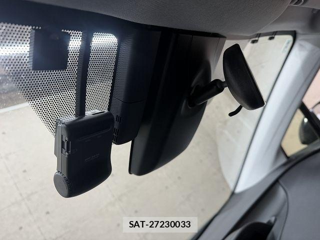 Toyota PRIUS 2016-01 4977572-17