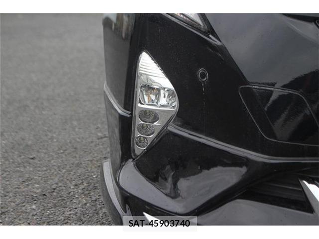 Toyota PRIUS 2016-07 5875687-11