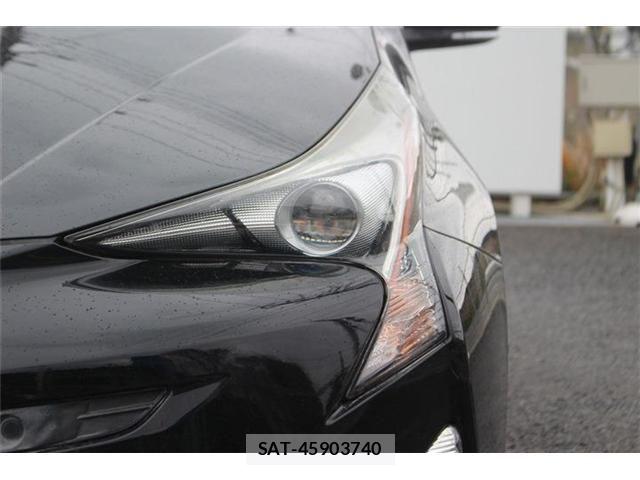 Toyota PRIUS 2016-07 5875687-12