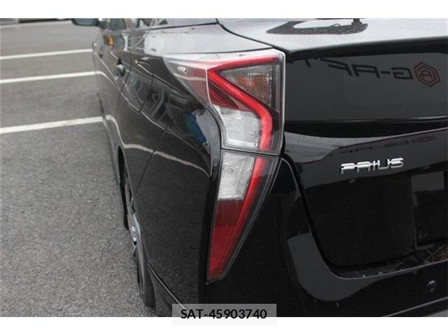 Toyota PRIUS 2016-07 5875687-15
