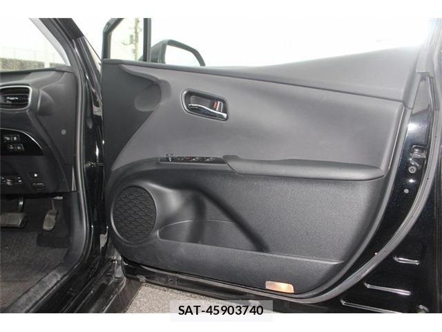 Toyota PRIUS 2016-07 5875687-29