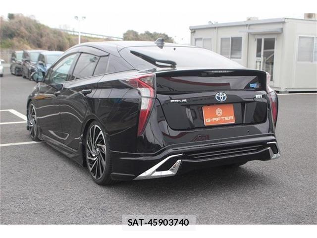 Toyota PRIUS 2016-07 5875687-7