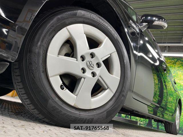 Toyota PRIUS 2010-05 5875867-12