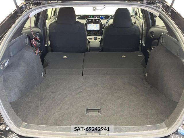 Toyota PRIUS 2016-06 5875738-9