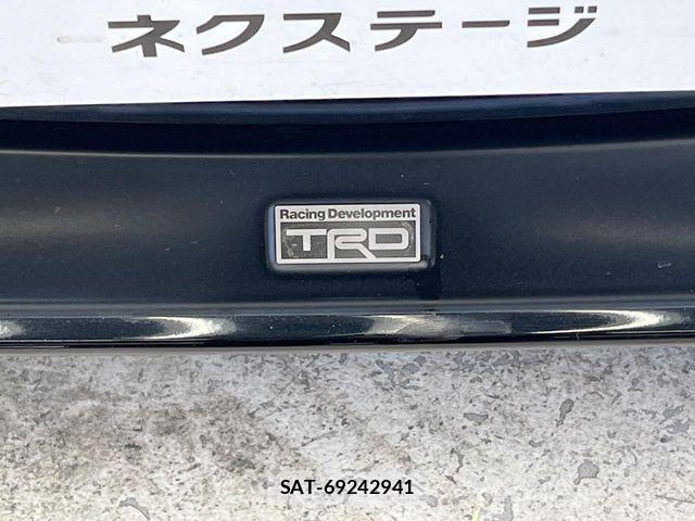 Toyota PRIUS 2016-06 5875738-2